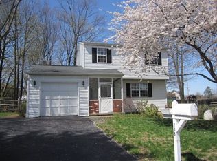 206 Joneal Rd, Phoenixville, PA 19460