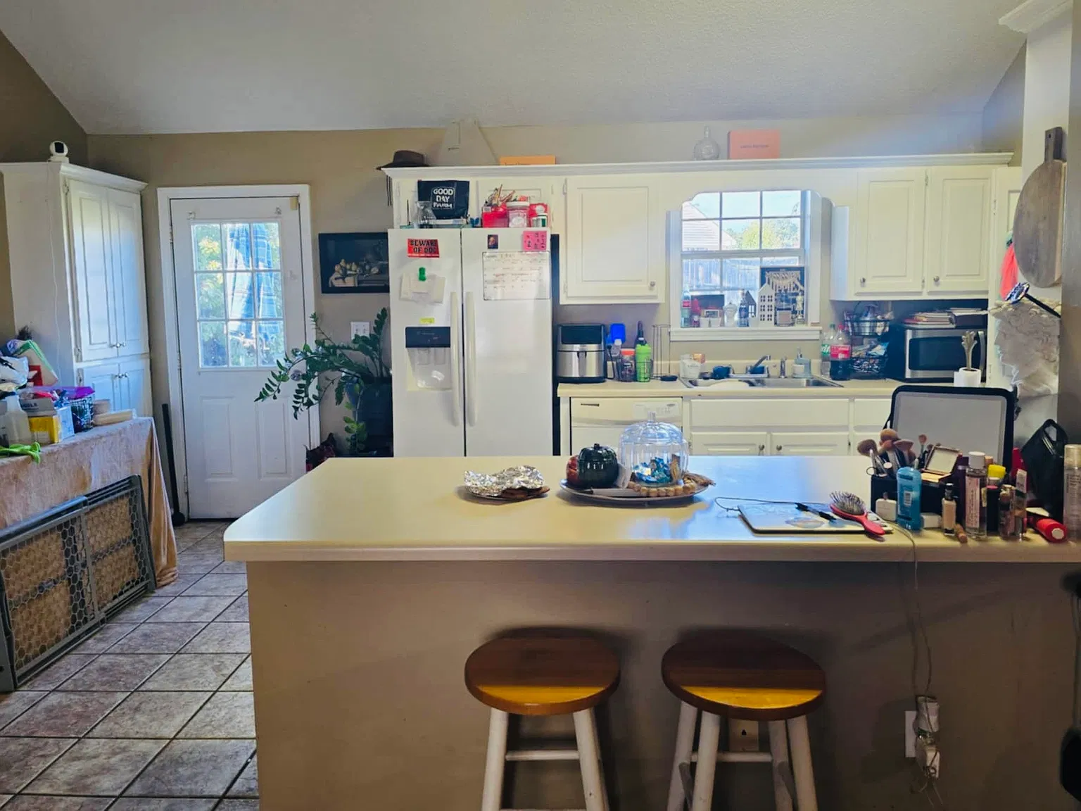 2 bed, 1174 sqft, $1,800 — Photo 4