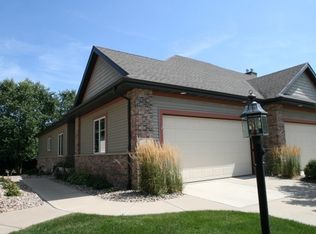 12 Bailey Way, Fitchburg, WI 53711