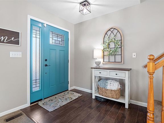 3rd image of 238 Ashford Oaks Dr