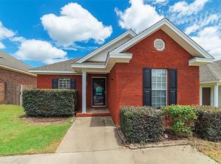 143 Ridgeview Dr, Millbrook, AL 36054