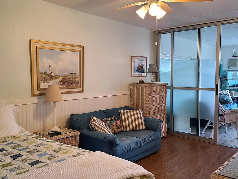 933 Ocean Blvd #105 — Photo 6