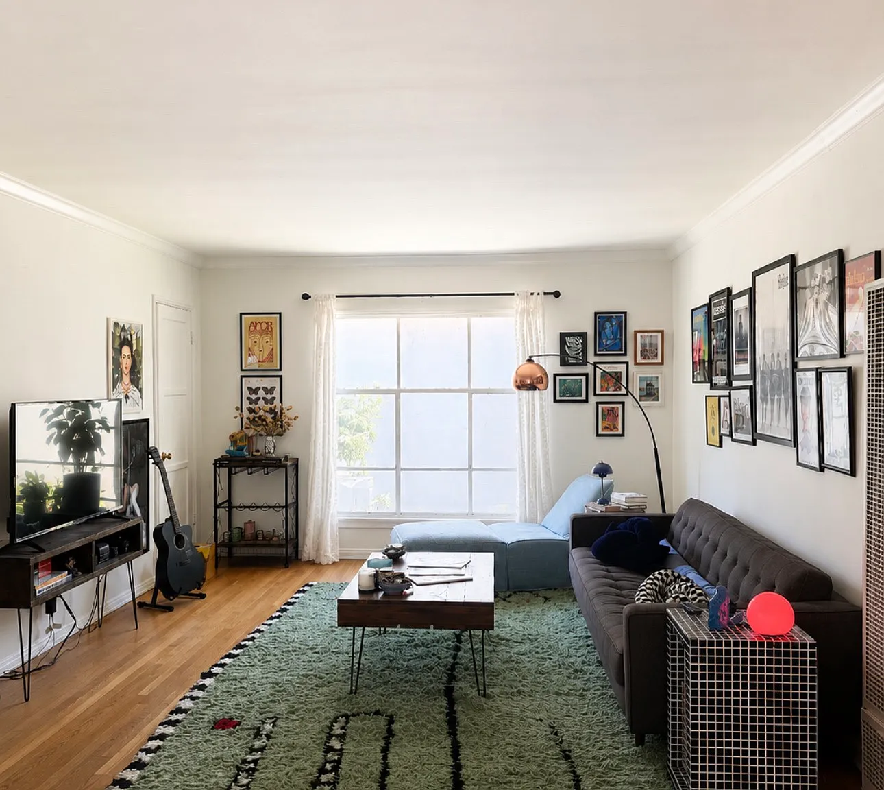 1 bed, 1000 sqft, $2,995 — Photo 1
