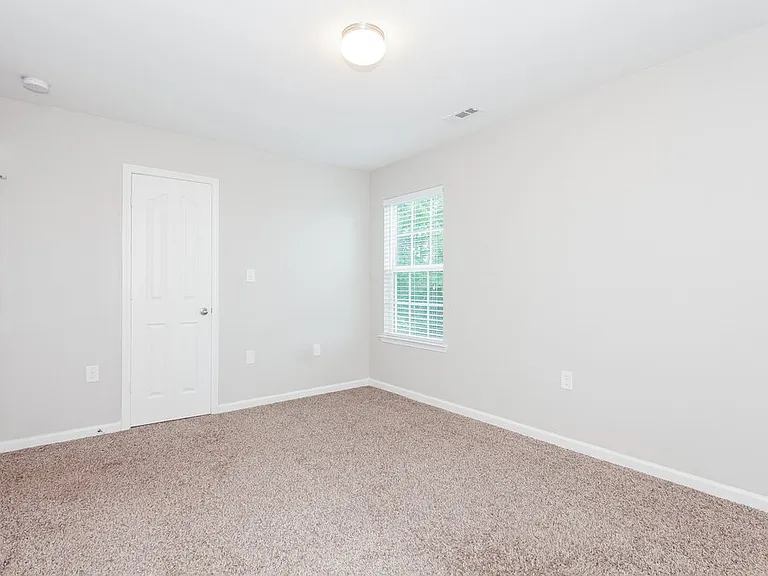 4905 Broad Leaf Ct — Photo 16