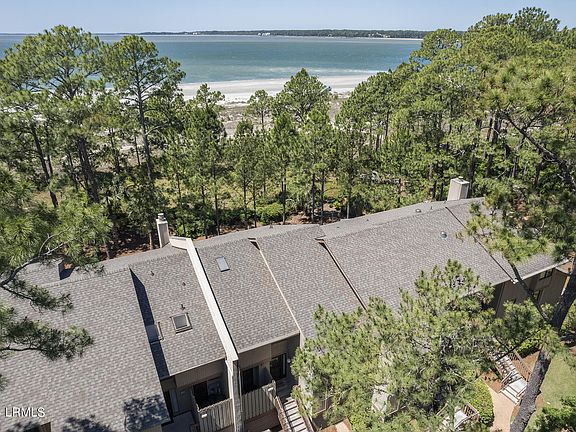 4th image of 225 S Sea Pines Drive #1418