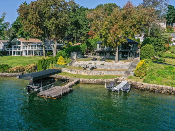 68 South Lake Shore Drive, Brookfield, CT 06804