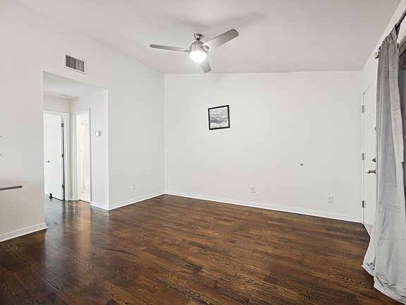 5th image of 1503 W 9th St APT 204