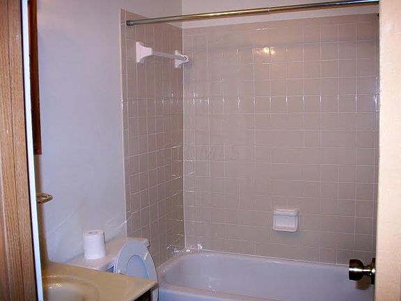 4th image of 4723 Leybourne Dr