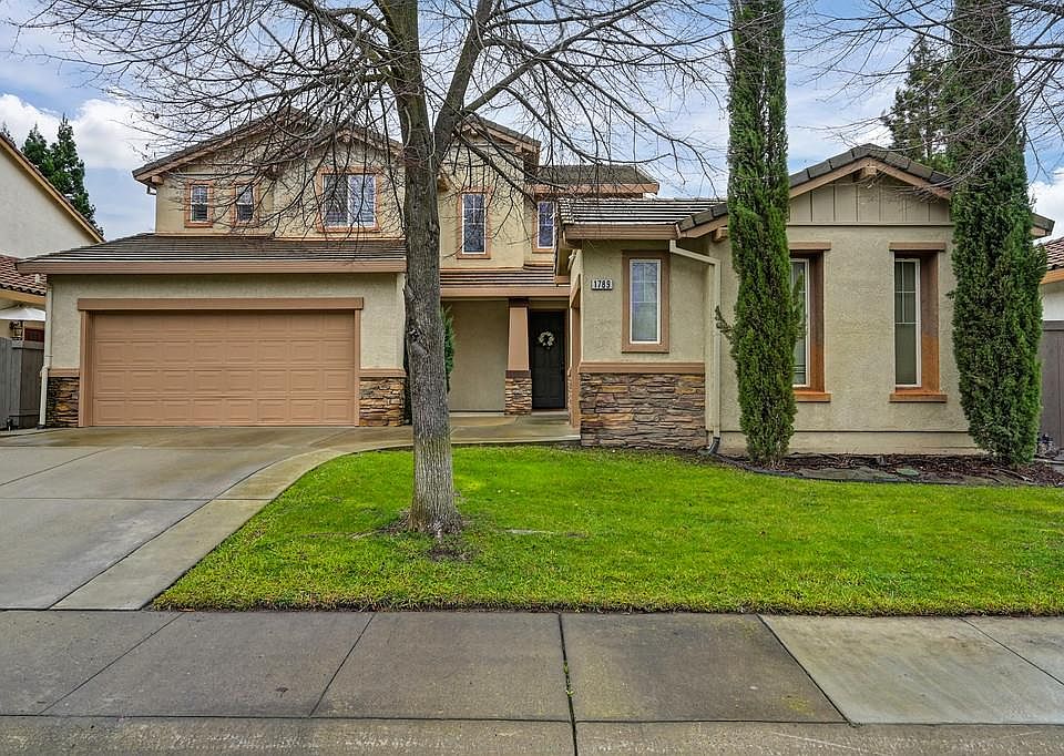 1st image of 1789 S Itasca Ave