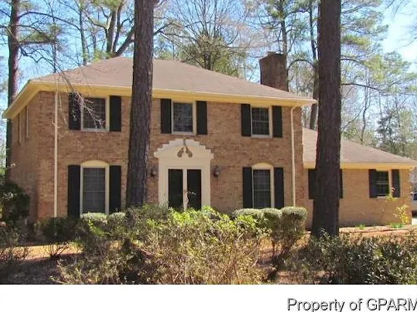309 Queen Annes Rd, Greenville, NC 27858