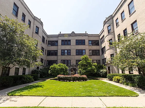 908 Greenwood St APT 3W, Evanston, IL 60201