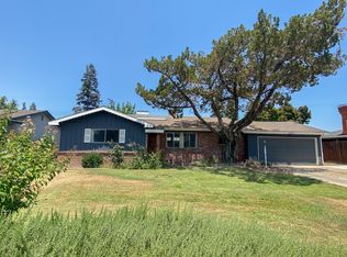 2138 E Howard Ave, Visalia, CA 93292