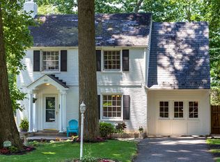 810 Olmstead Rd, Baltimore, MD 21208