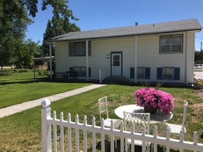 58 W 1st St N, Cowley, WY, 82420