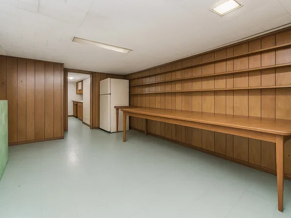 2375 East 12th Street image 2 of 25