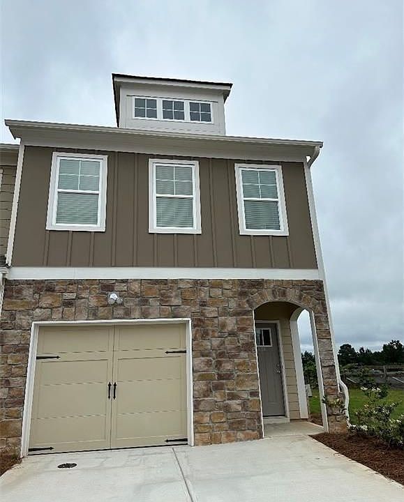 1st image of 5834 Calle Vista Dr