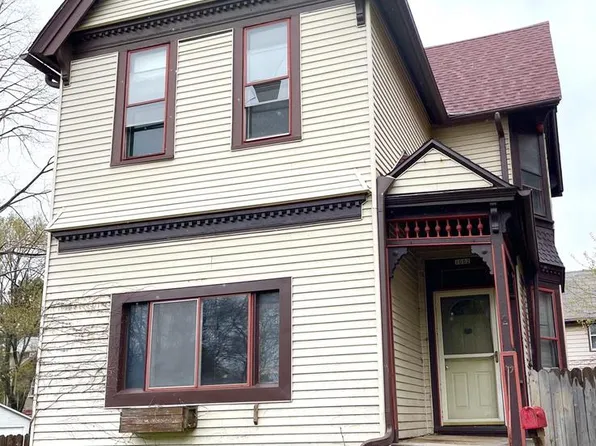 1002 East Meinecke AVENUE, Milwaukee, WI 53212