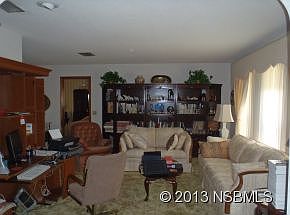5th image of 8 Cunningham Dr