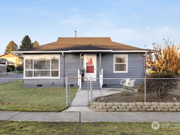 1019 S 88th Street, Tacoma, WA 98444