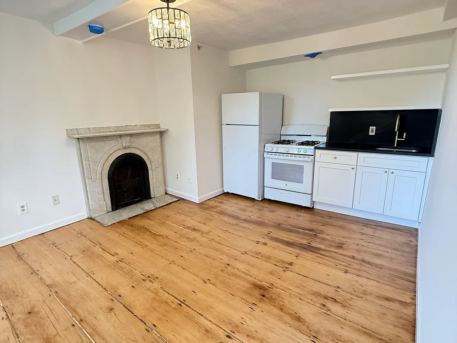 1 bed, 475 sqft, $2,150 — Photo 2
