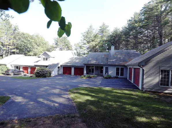 146 Kennebec Drive #146, Farmingdale, ME 04344