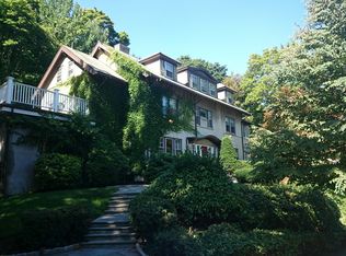 22 Hyslop Rd, Brookline, MA 02445