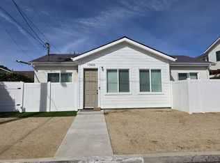 10909 Hatteras St, North Hollywood, CA 91601
