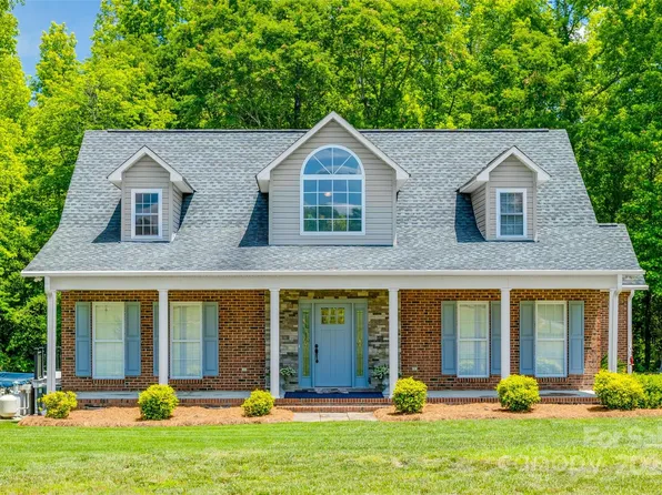 4277 Walker Rd, Rock Hill, SC 29730
