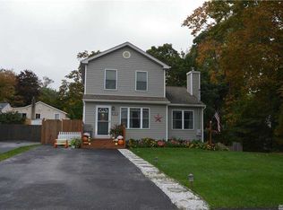 30 Misty Rd, Rocky Point, NY 11778