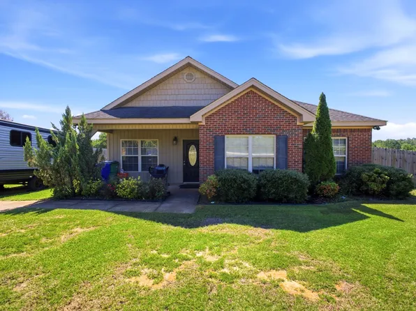 1720 Henderson Hwy, Troy, AL 36079