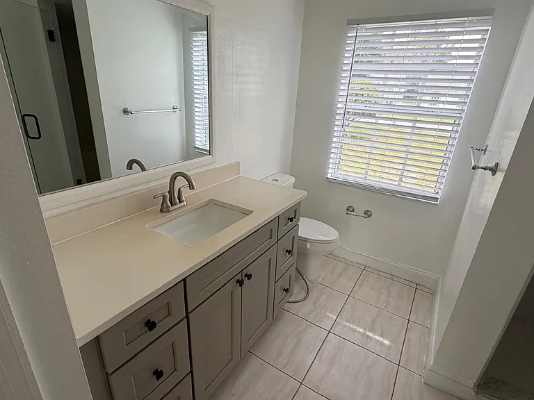 10132 Cypress Glen Pl — Photo 6