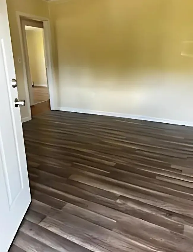 2 bed, 970 sqft, $1,275 — Photo 4