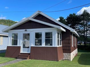 27 Cherry St, Bradford, PA 16701