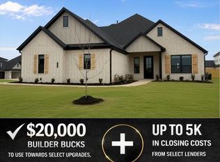 1500 Crystal Clear Ln, Cave Springs, AR 72718