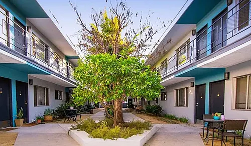 2727 Abbot Kinney Apartments, Venice CA Photo 1