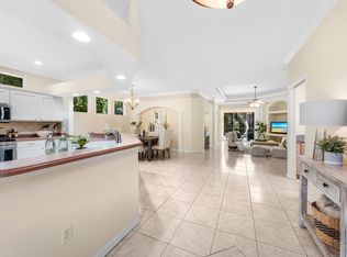 8234 46th Ct E, Sarasota, FL 34243