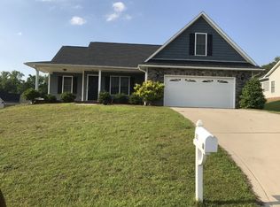 262 Eclipse Dr, Fayetteville, NC 28311