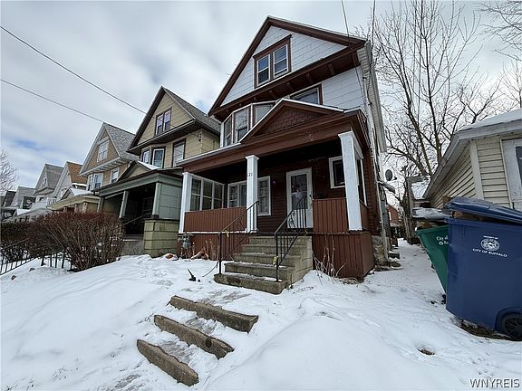 2nd image of 121 Riverside Ave
