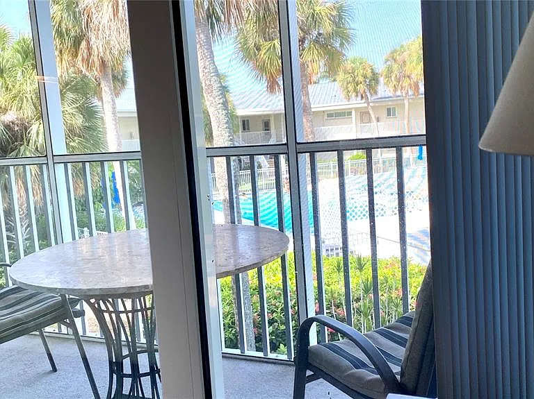 500 S Washington Dr #24B — Photo 4