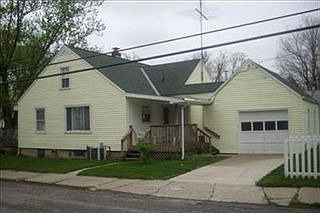 1st image of 800 Gray Ave