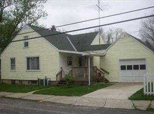 800 Gray Ave, Greenville, OH 45331