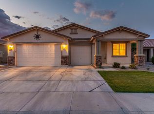 564 E Navajo Trl, San Tan Valley, AZ 85143
