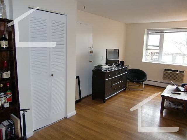 1st image of 90 Babcock St #04