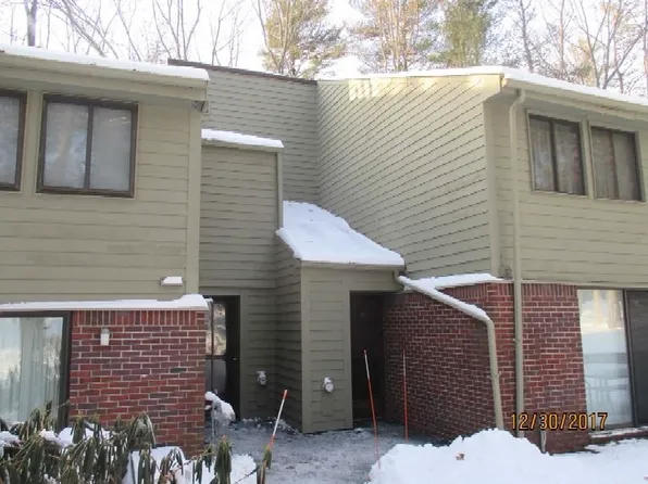163 Split Rock Unit 163, Village Of Nagog Woods, MA 01718