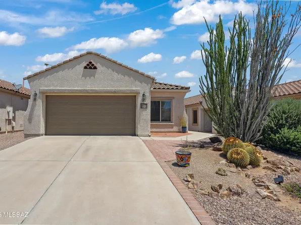 582 W Calle Media Luz, Sahuarita, AZ 85629