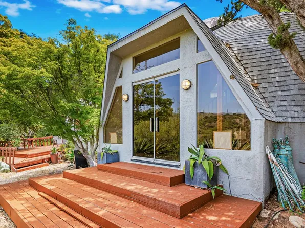 4878 Casitas Pass Rd, Ojai, CA 93001