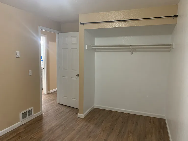 6723 Kinwood Park Ln SE #4 — Photo 7