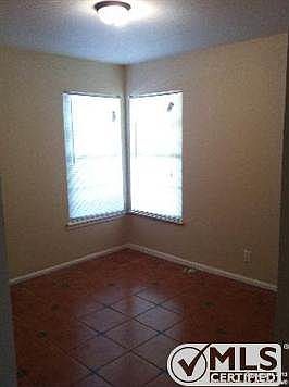 5th image of 331 E Villaret Blvd