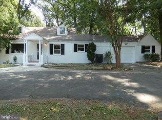 3419 Holly Rd, Annandale, VA 22003