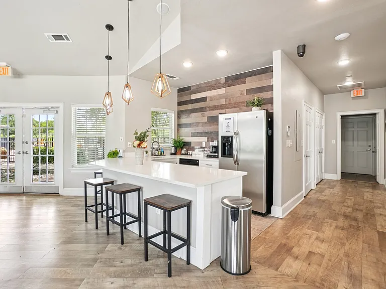 Northpoint Villas — Photo 43